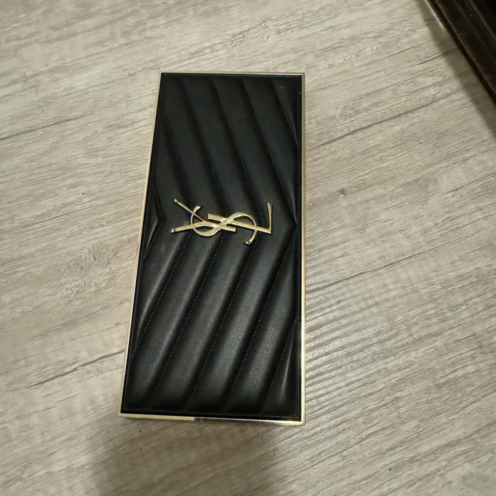 YSL - Picture 7 of 8